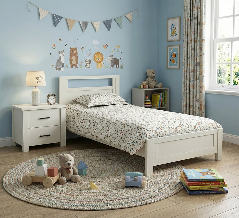 Lit simple + table de chevet - Collection Abby Blanc