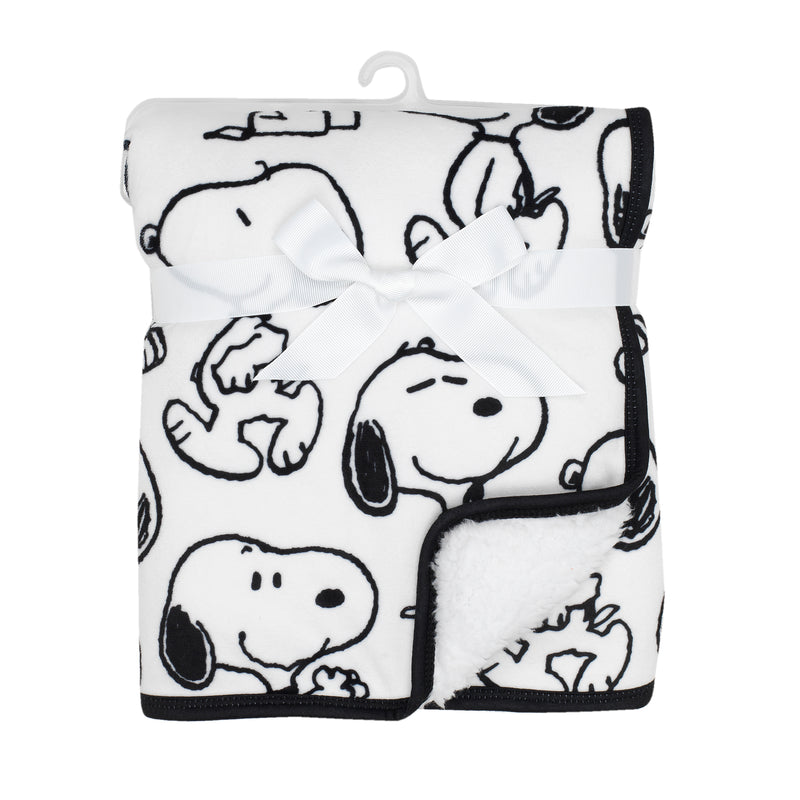 Couverture noir et blanche - Classic snoopy