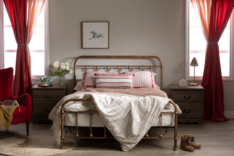 Prairie - Cottage Metal Platform Bed