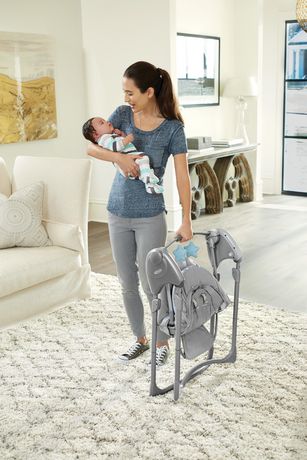 Graco-Humphry Slim Spaces Compact Swing