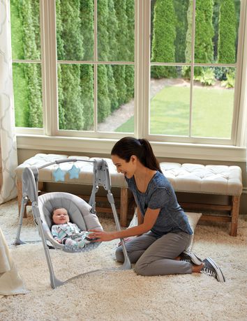 Graco-Humphry Slim Spaces Compact Swing