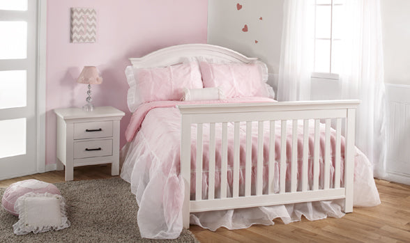 Como forever crib and double dresser Vintage White