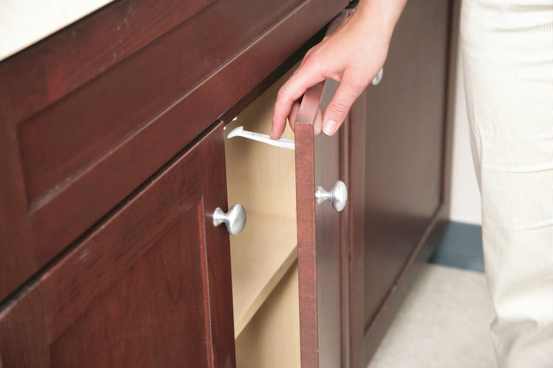 Le verrou pour armoires et tiroirs - Wide Grip